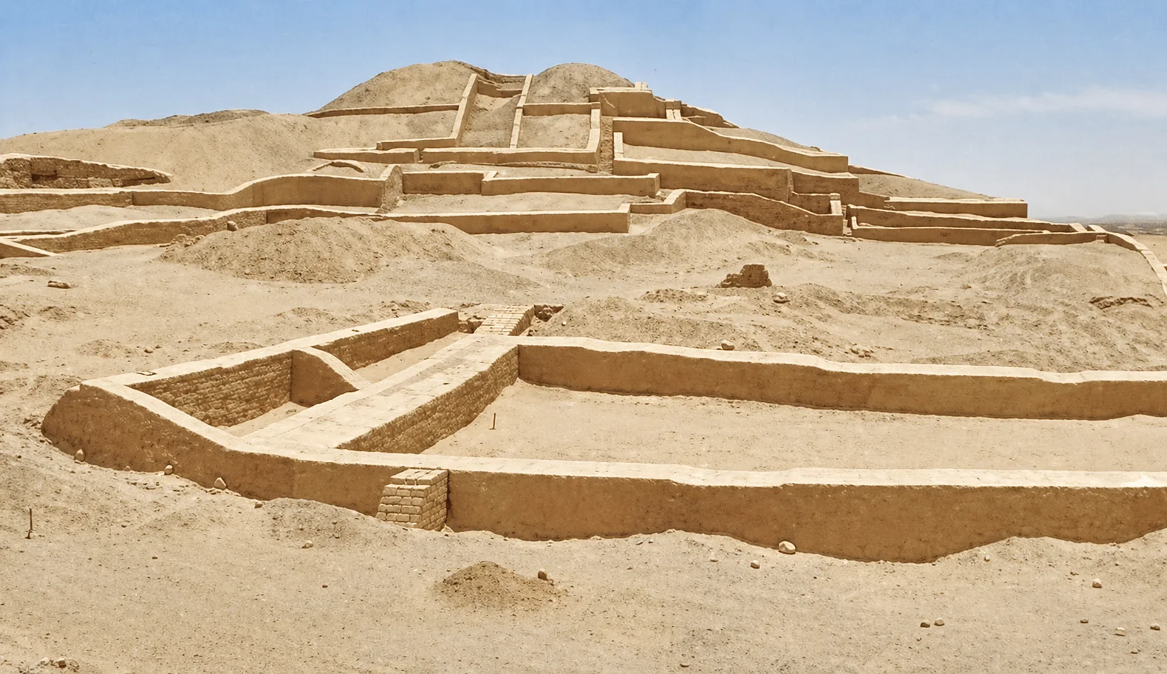 Adobe pyramids at Cahuachi in the Nazca desert